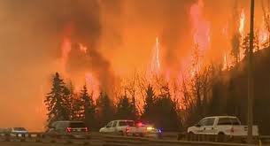 ارتفاع مفاجئ في اسعار النفط والسبب ..حريق ضخم في غابات كندا