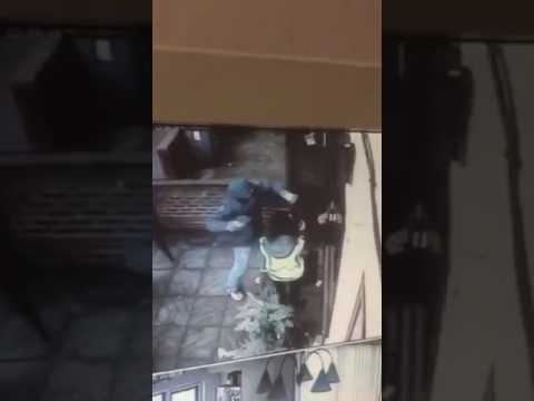 بالفيديو.. طريقة ماكرة وجديدة لسرقة المنازل باستخدام الفتيات الحسناوات!!