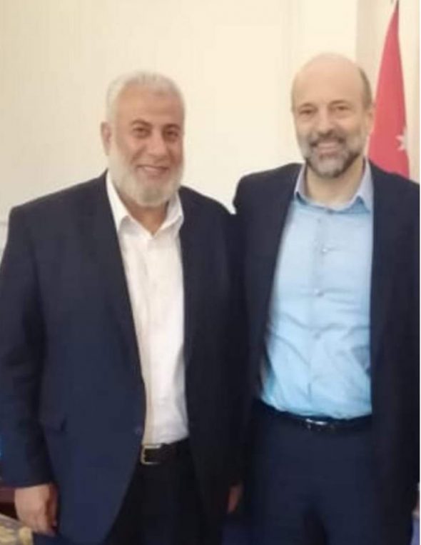 Ø§Ø¨Ø±Ø§ÙÙÙ Ø§Ø¨Ù Ø§ÙØ³ÙØ¯ ÙÙØªÙÙ Ø±Ø¦ÙØ³ Ø§ÙÙØ²Ø±Ø§Ø¡ ÙØ¯ÙØªÙØ± Ø¹ÙØ± Ø§ÙØ±Ø²Ø§Ø²