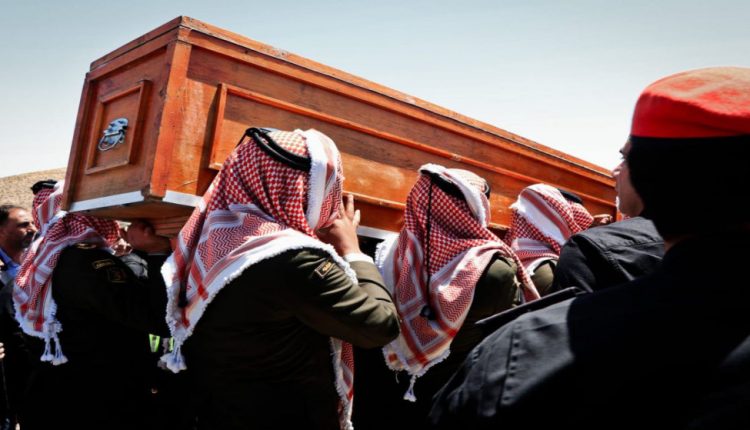 القوات المسلحة تشيع جثمان الملازم أول المثنى شقيرات