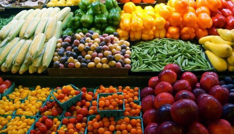 4368 طن خضار وفواكه ترد للسوق المركزي اليوم