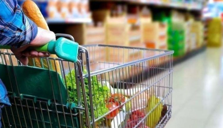 إربد: اتلاف مواد غذائية منتهية الصلاحية