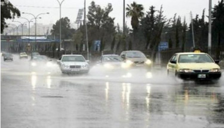 استمرار حالة عدم الاستقرار الجوي وتحذيرات من تشكل السيول في الأودية
