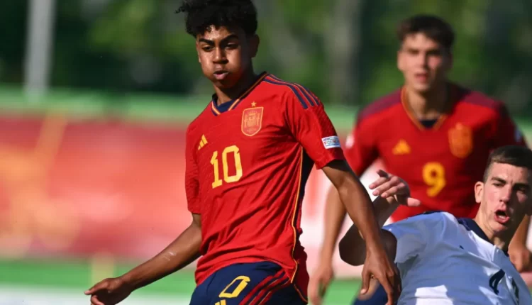 الأمين جمال يخطف الأضواء بهدف رائع مع منتخب إسبانيا تحت 17 عاما