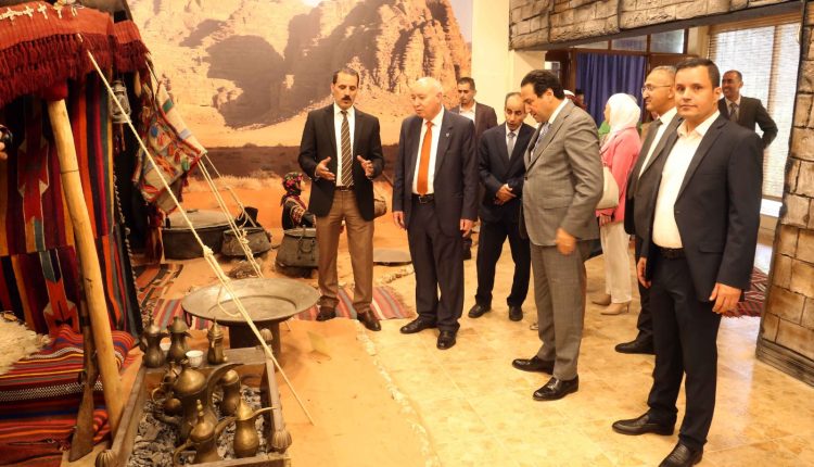الجامعة الأردنية تحتفي باليوم العالمي للمتاحف