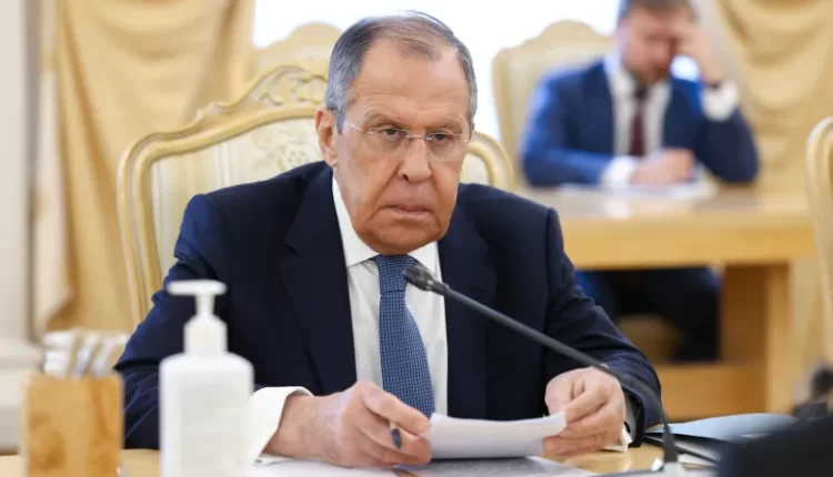 روسيا تطرد 5 دبلوماسيين سويديين من أراضيها