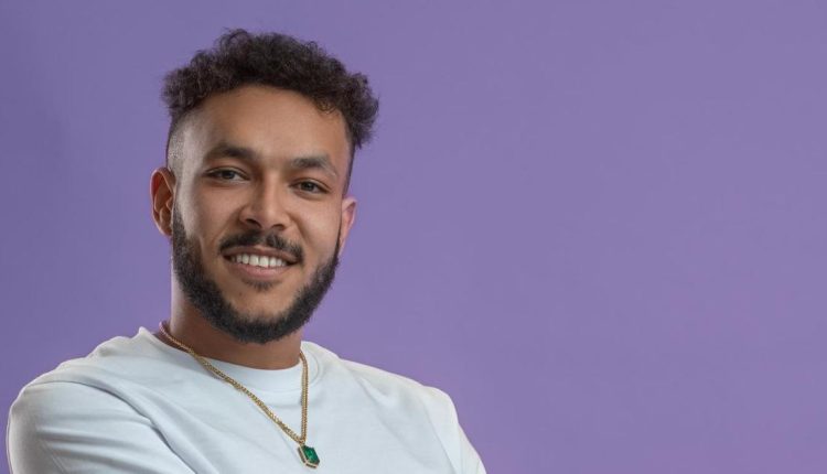 ويجز يطرح "الدنيا ايه" و أغنية جديدة غدًا لجمهور حفله