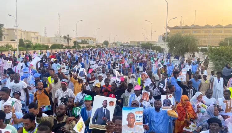 طالبت بـ"رحيل حكم العسكر".. لماذا صعدت المعارضة الموريتانية مطالبها؟