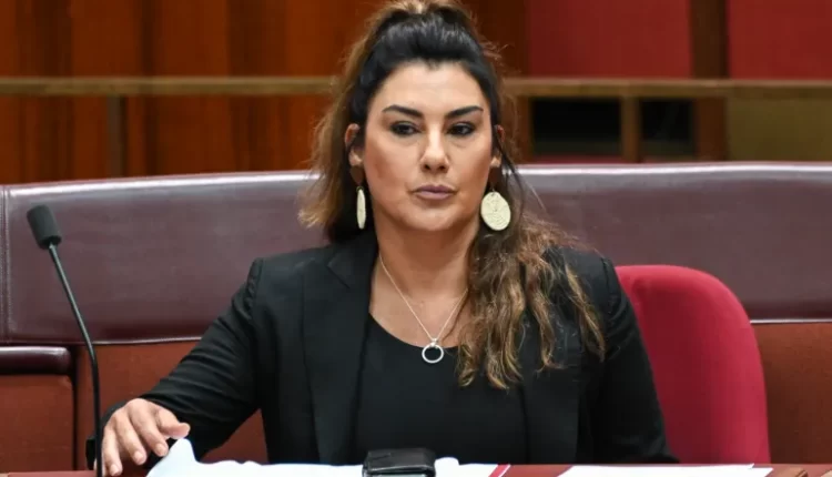 اشتكت من التحرش.. مشرعة أسترالية تبكي وتعلن: البرلمان لم يعد آمنا