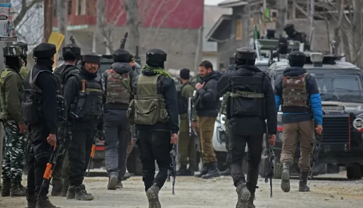 السلطات الهندية في كشمير تسلح الهندوس