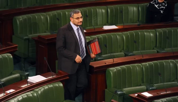 المرصد الأورومتوسطي لحقوق الإنسان يدعو السلطات التونسية للإفراج عن قيادي النهضة الصحبي عتيق