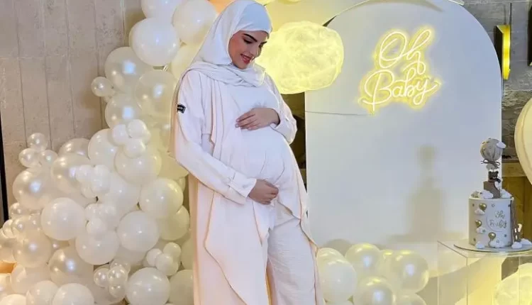 سارة الودعاني تستقبل طفلها الثالث "سليمان"