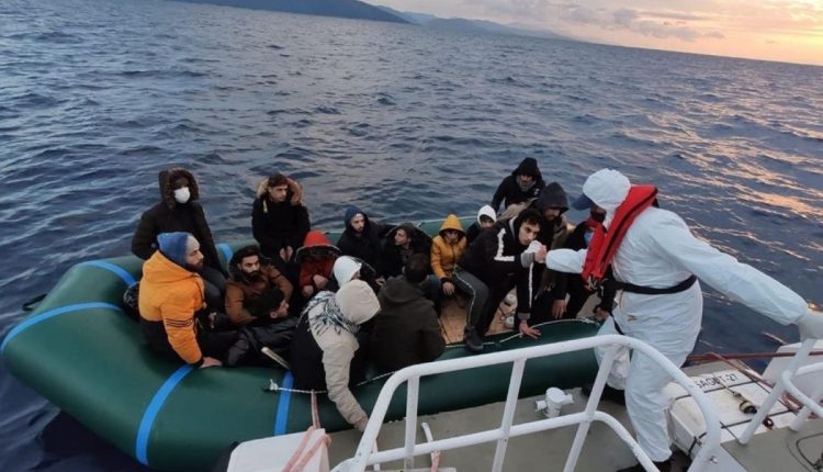 تركيا: إنقاذ 35 مهاجرا قبالة سواحل موغلا