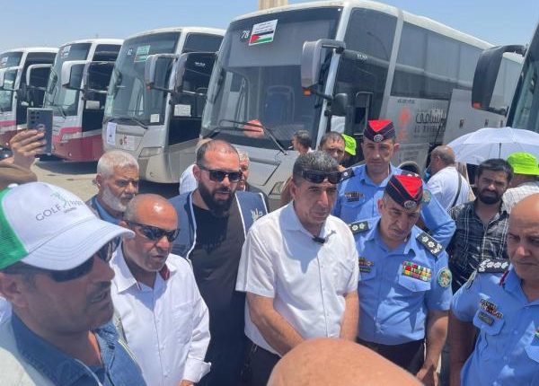 "فلسطين النيابية" تُثمن جهود إدارة أمن الجسور وتودع حجاج فلسطين