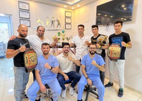 "سرايا التخصصي" يدعم ابطال المنتخب الوطني لـ"المواي تاي"