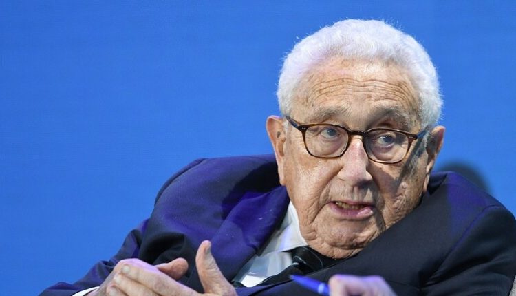 كيسنجر: الولايات المتحدة والصين لا يمكن أن تكونا خصمين
