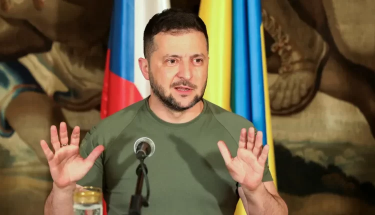 زيلينسكي: لن نتقدم بالهجوم المضاد دون أسلحة هجومية متطورة