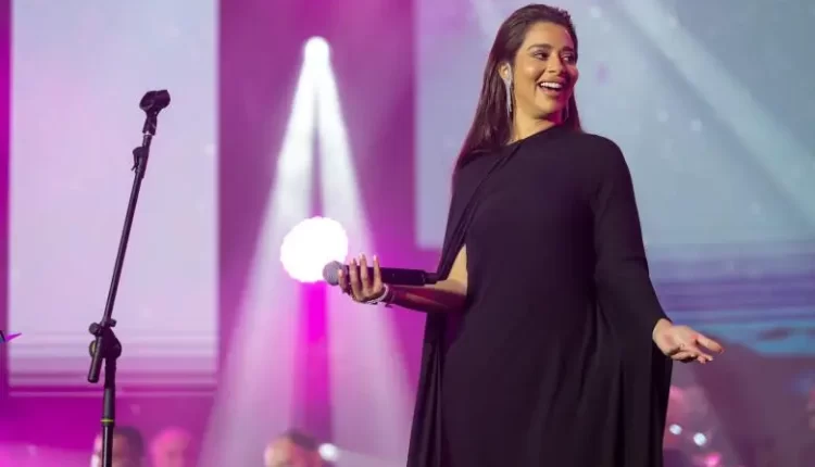 "السهرة كانت زخمة".. بلقيس تتحدث اللهجة التهامية بعد حفلها في جازان
