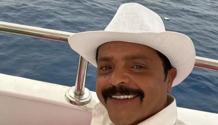 محمد هنيدي يُغني مع شارموفرز وعبد الباسط حمودة وأحمد شيبة في "البريمو"