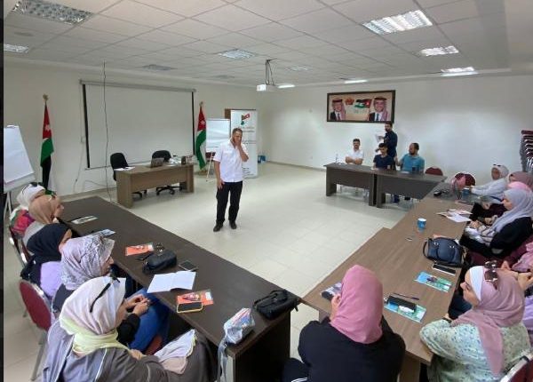 دورات تدريبية لصناعة المحتوى في مقرات شباب كلنا الأردن