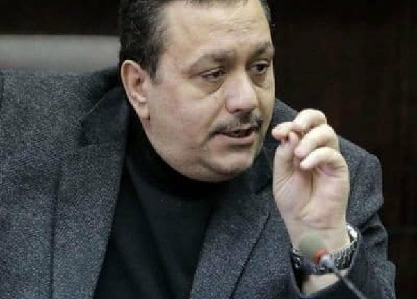 التل يكتب: خمور ومساجد ومدارس ومنازل