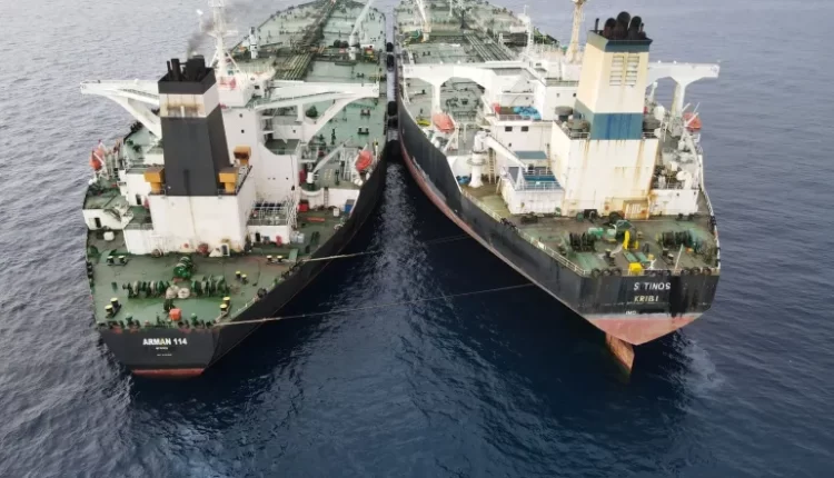 إندونيسيا تحتجز ناقلة نفط إيرانية