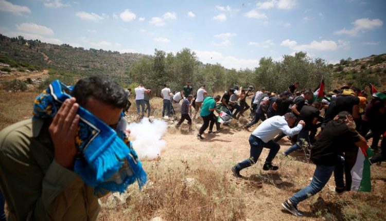 استشهاد فلسطيني برصاص الاحتلال شمال رام الله