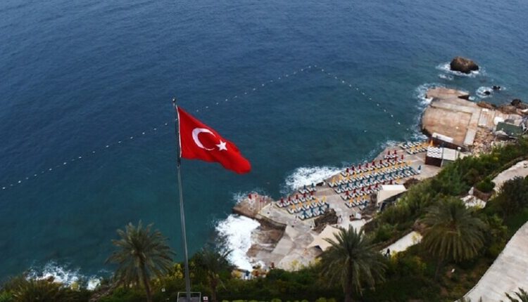 الداخلية التركية تنفي منع إصدار تصاريح إقامة جديدة للأجانب في إسطنبول