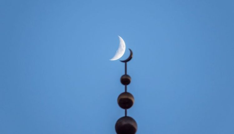 السنة الهجرية الجديدة.. تغيير كسوة الكعبة وإخراج زكاة المال ونوادي أوروبا تهنئ