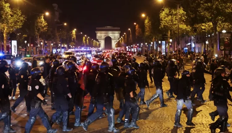 القضاء الفرنسي يحظر مسيرة ضد عنف الشرطة في باريس