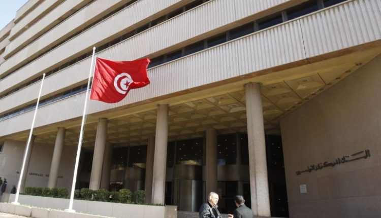 تونس.. زيادة تحويلات المغتربين وإيرادات السياحة