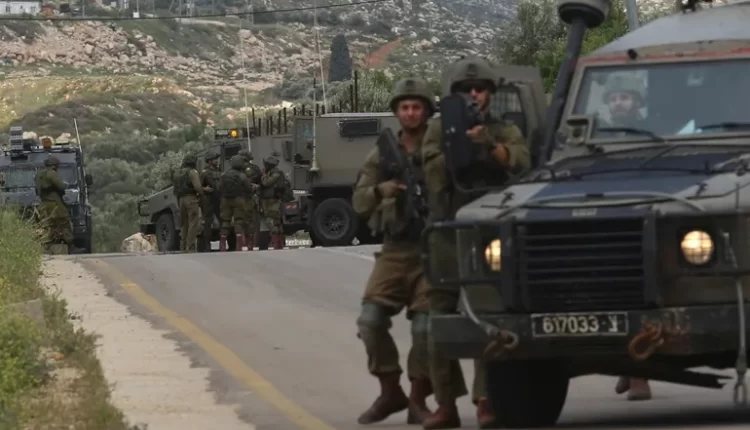 شهيد ومصابون وحالات اختناق خلال مواجهات مع قوات إسرائيلية في نابلس ومئات المستوطنين يقتحمون قبر النبي يوسف