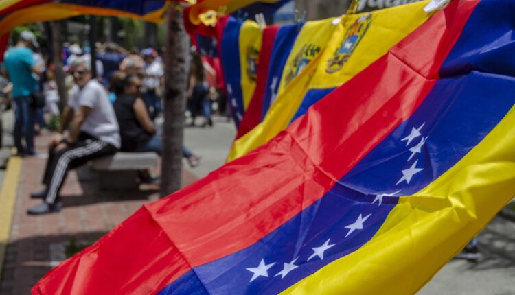 فنزويلا ترفض بعثة الاتحاد الأوروبي لمراقبة انتخاباتها الرئاسية