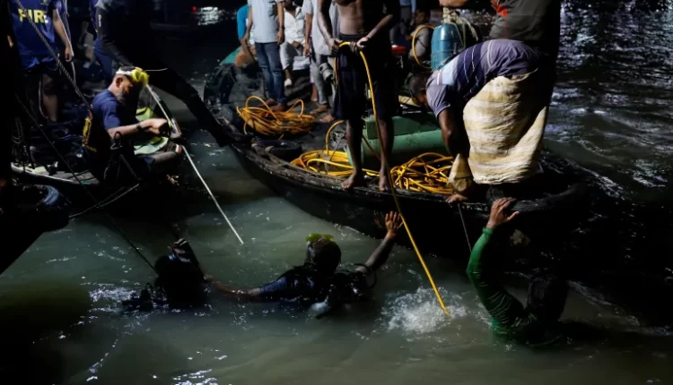 قتلى ومفقودون بعد غرق عبّارة نهرية في بنغلاديش