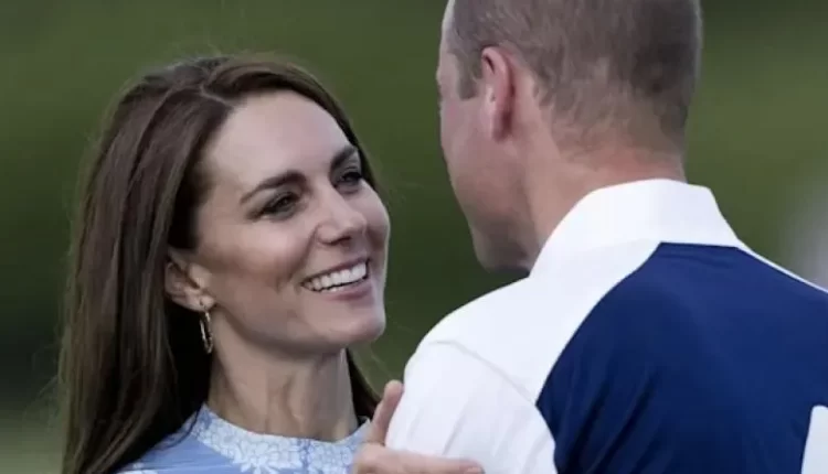 كيت ميدلتون تهدي الأمير ويليام قبلة الفوز في مباراة البولو