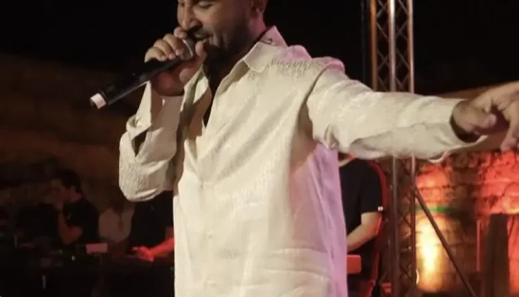 مصطفى كامل يُلزم أحمد سعد بالإعتذار لسيدات تونس