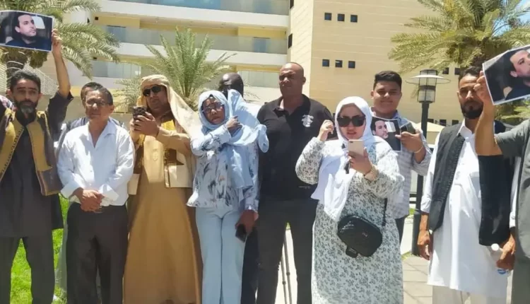 وقفات تضامنية مع نجل القذافي المعتقل في لبنان