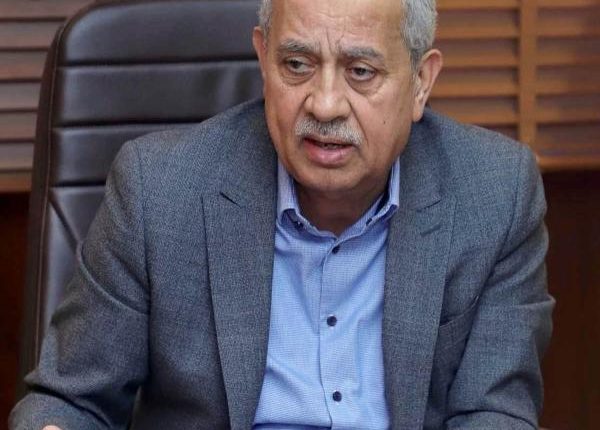 الجغبير: إلزام المدارس الخاصة بشراء زيها من المصانع المحلية سينعش القطاع