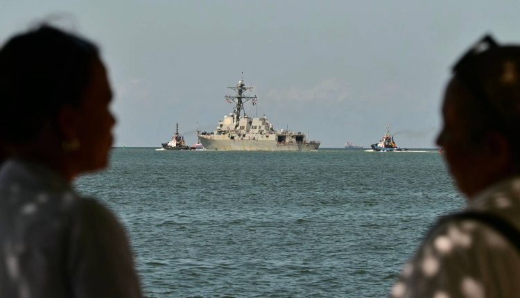 قارب مشتبه بتهريب المخدرات يتحول إلى هدف لصواريخ أميركية في الكاريبي