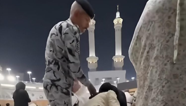 فيديو الاعتداء في الحرم يشعل تحركًا عاجلًا للخارجية المصرية