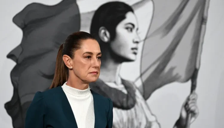 تحرش أمام الكاميرات.. رئيسة المكسيك تقاضي المتحرش