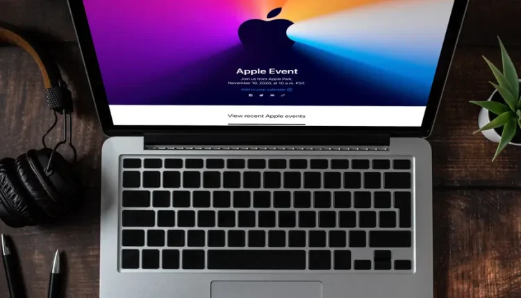 قريبًا.. أرخص "ماك بوك" من آبل في الأسواق