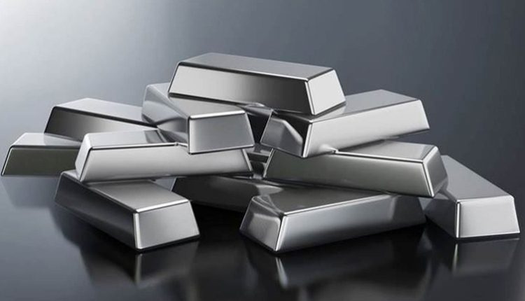 بعد هبوط محدود.. الفضة تنتفض مجددًا وتتجاوز 48 دولارًا