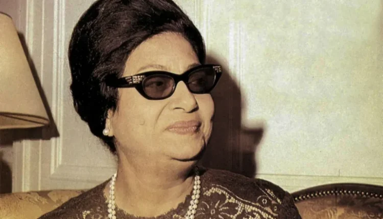 الاستماع لأم كلثوم عبر إذاعة القرآن يثير جدلًا في مصر