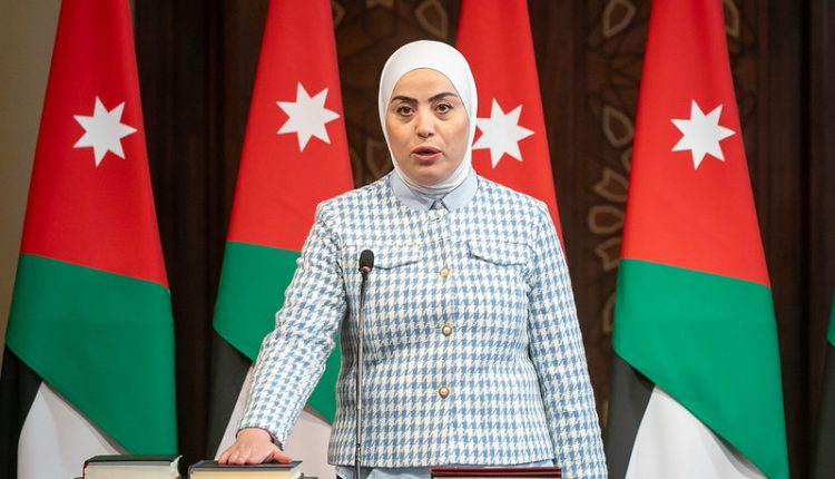 وزيرة التنمية تتفقد المركز النهاري الدامج ومديرية التنمية وصندوق المعونة في سحاب